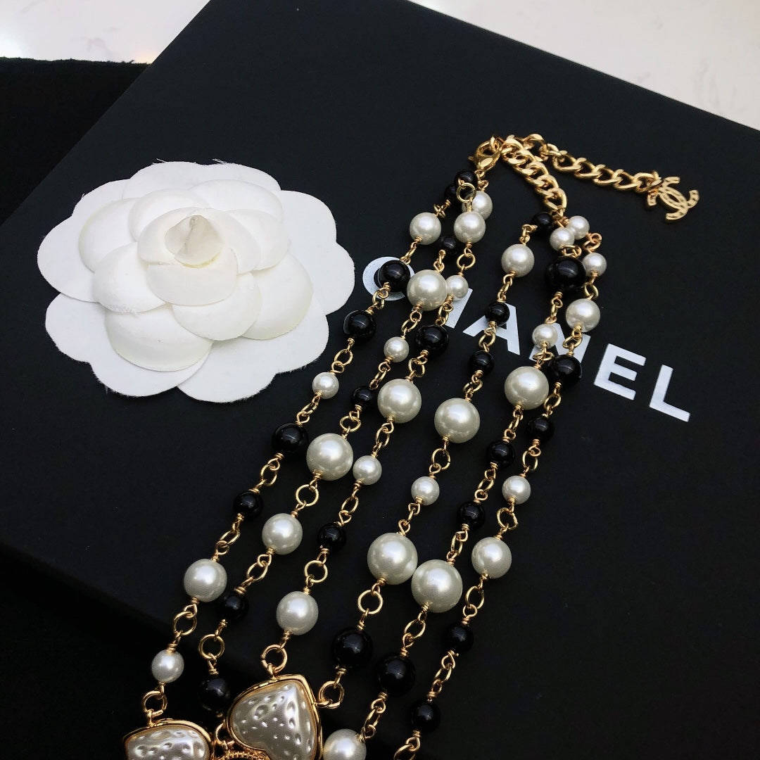 Chanel Pearl Necklace - album image 8