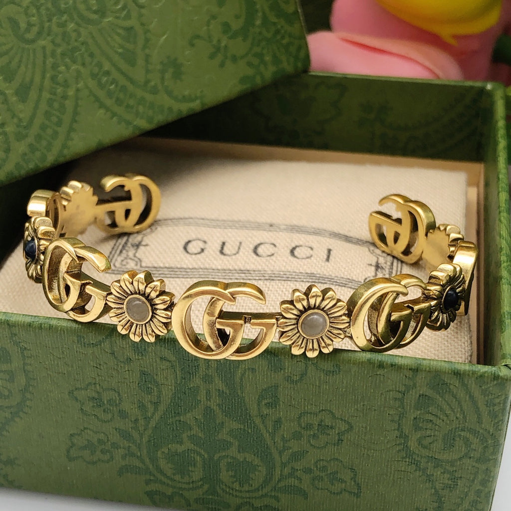 Gucci Interlocking G Antique Gold-Tone Sunflower Bangle - album image 5