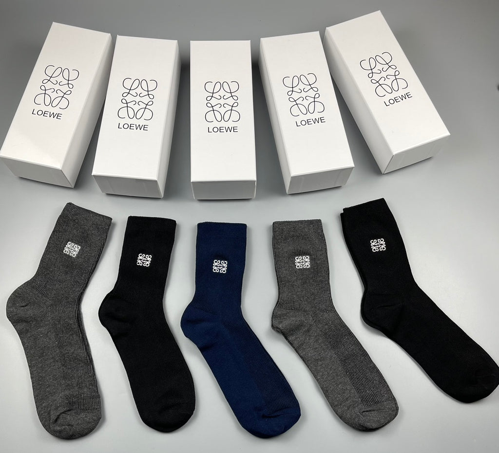 Loewe small emblem ribbed crew socks - view 1