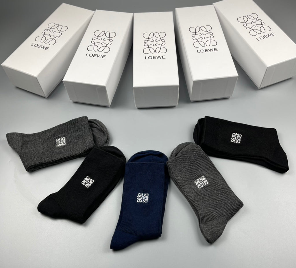Loewe small emblem ribbed crew socks - view 5