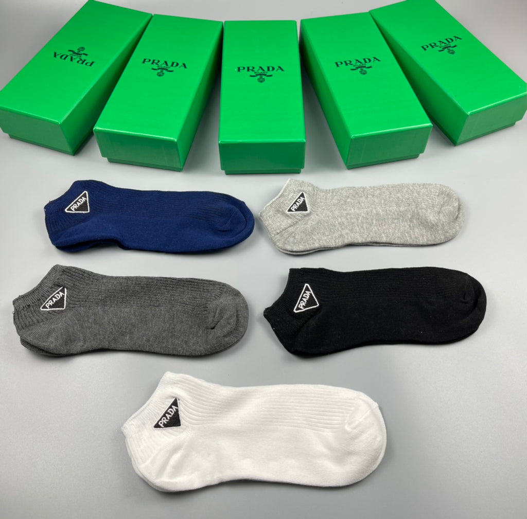 Prada low cut triangle accent ankle socks - view 5