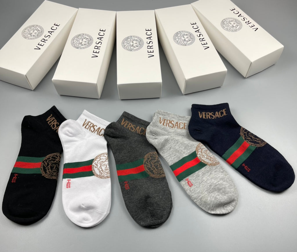Versace contrast stripe wordmark ankle socks - view 2
