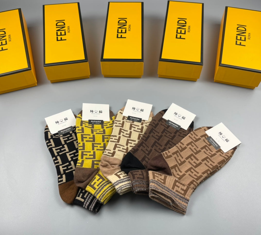 Fendi allover ff pattern ankle socks - view 2