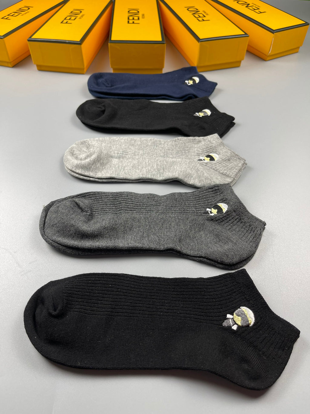 Fendi small cartoon emblems ankle socks - view 8