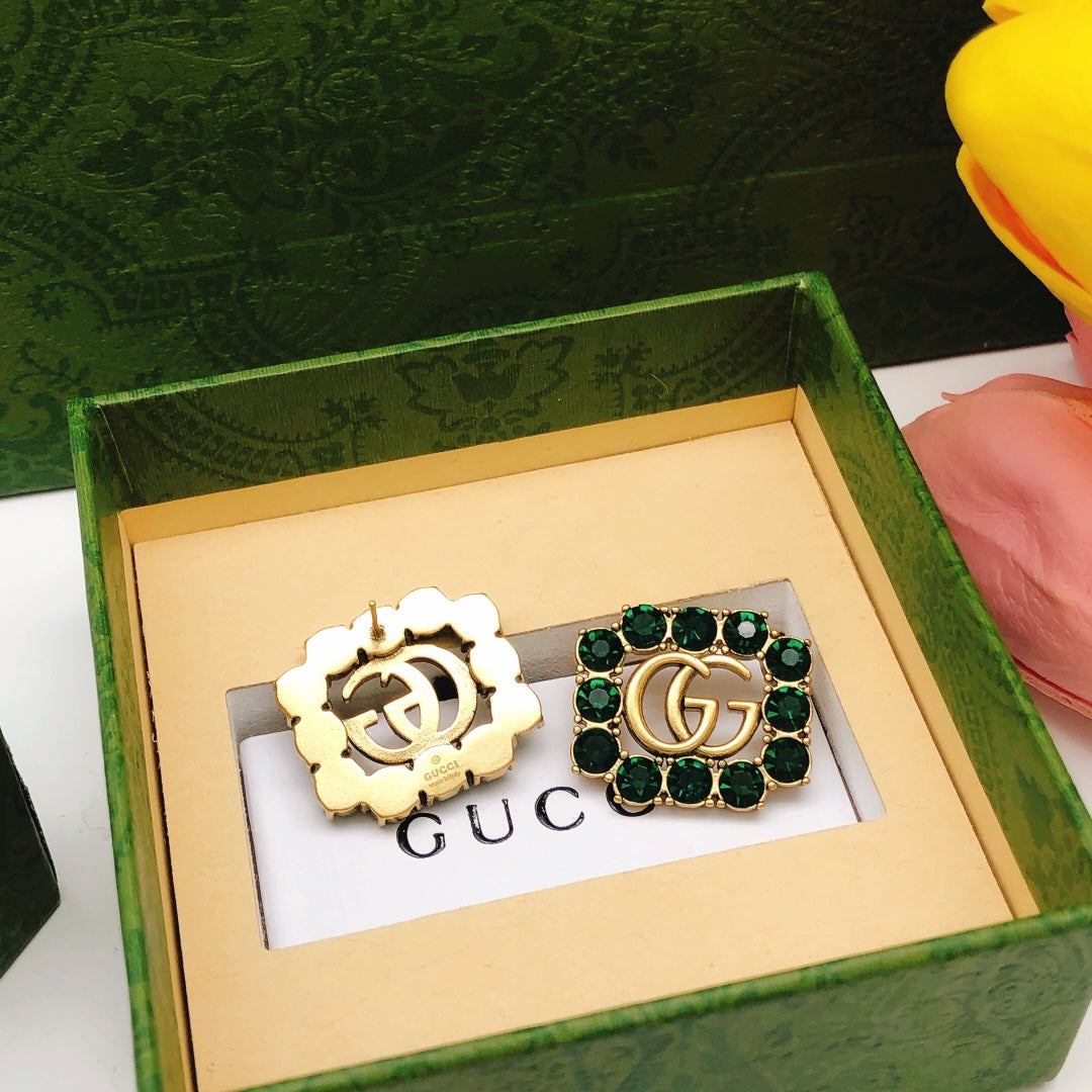 Gucci Antique Gold-Tone Square Antiqued Earrings - album image 5