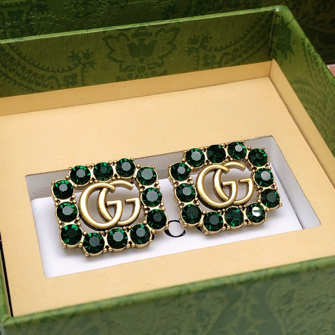 Gucci Antique Gold-Tone Square Antiqued Earrings - album image 1