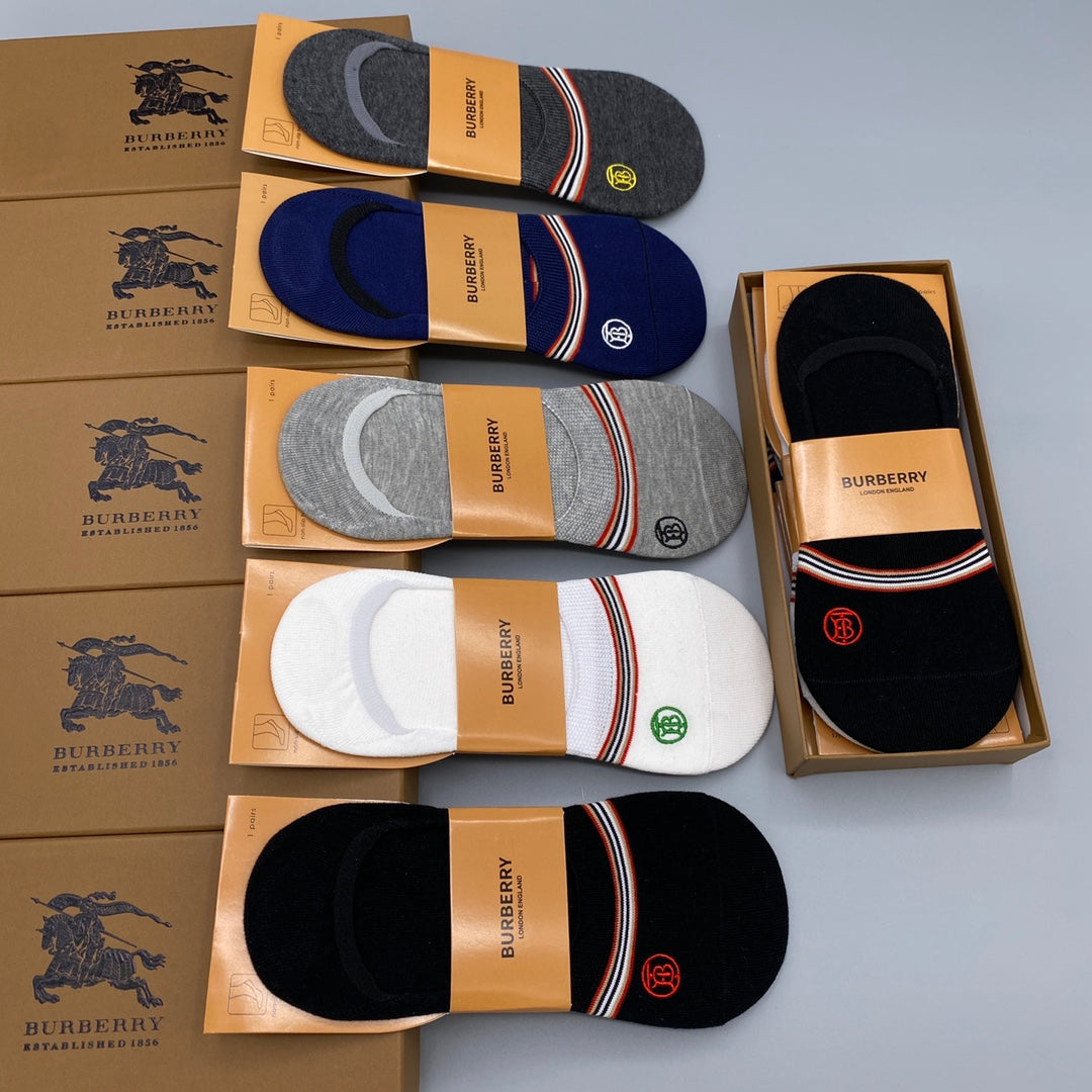 Burberry low cut circle emblem ankle socks - view 2