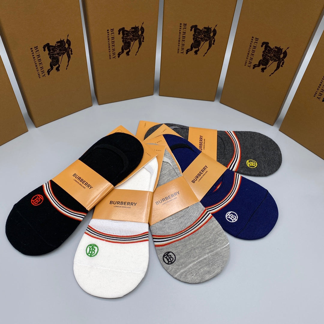 Burberry low cut circle emblem ankle socks - view 7