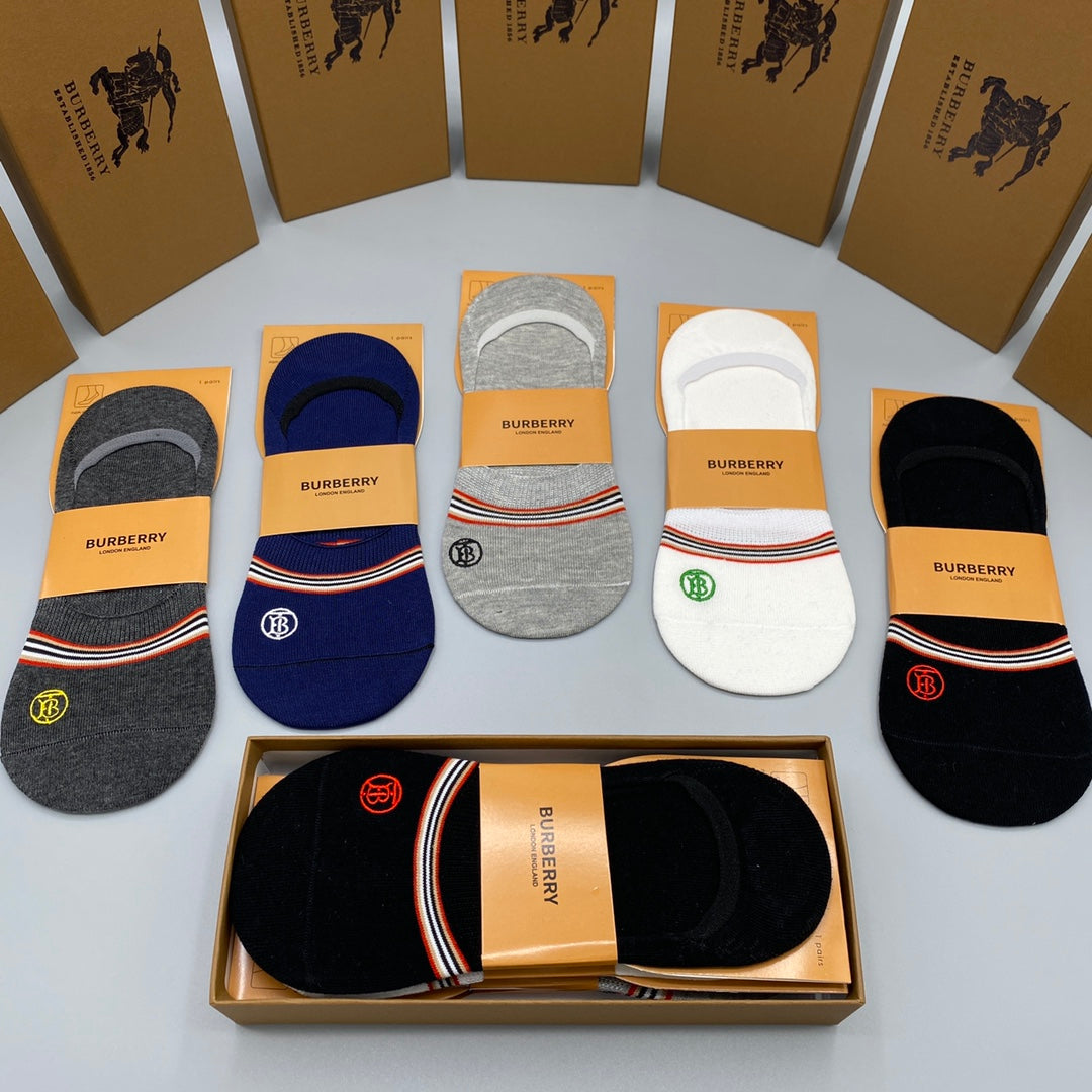 Burberry low cut circle emblem ankle socks - view 9