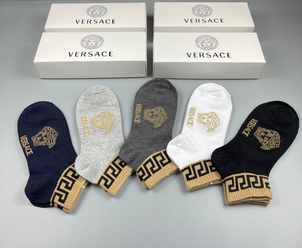 Versace gold geometric cuff ankle socks - view 4