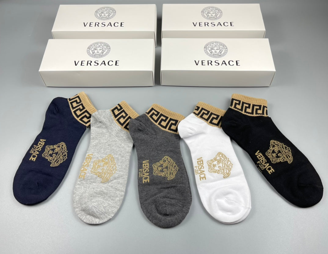 Versace gold geometric cuff ankle socks - view 6