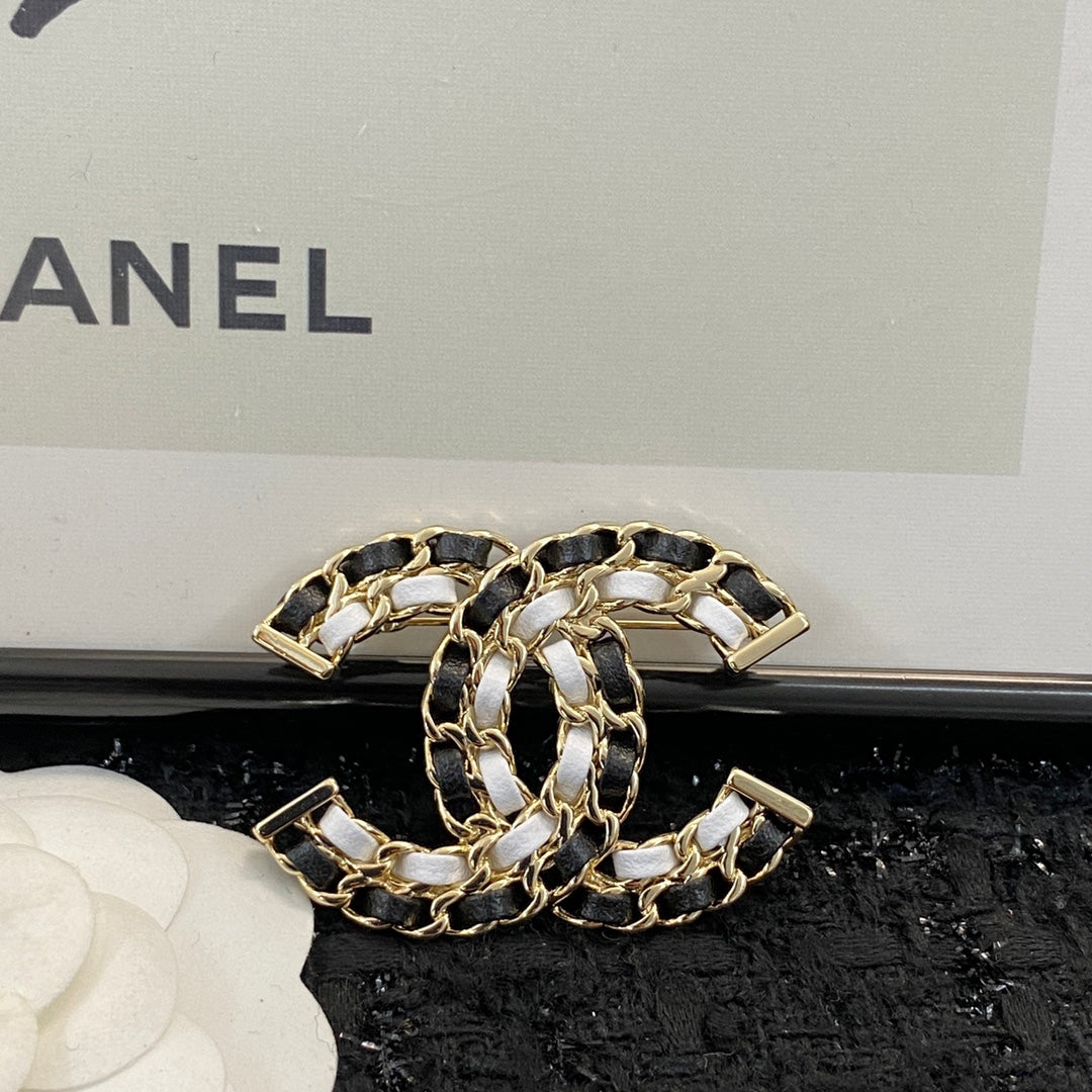 Chanel Gold-Tone Crystal Interlocking C Brooch - album image 3