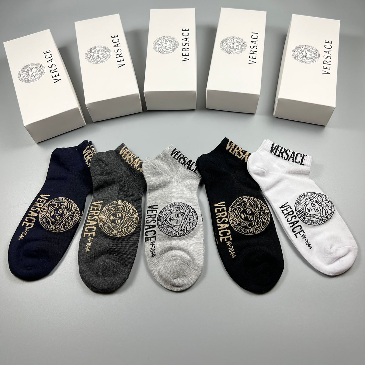 Versace large side medusa ankle socks - view 4
