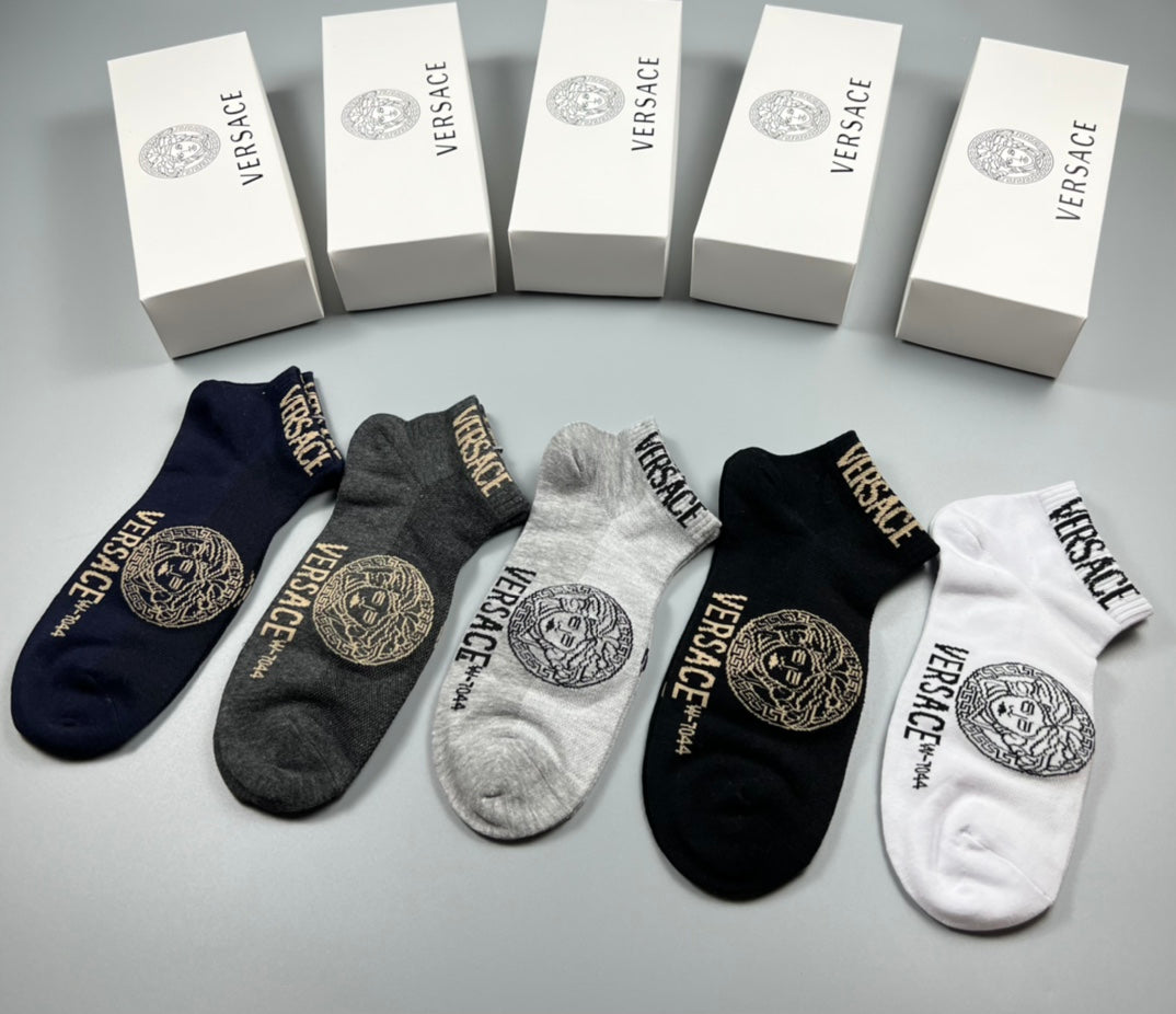 Versace large side medusa ankle socks - view 5