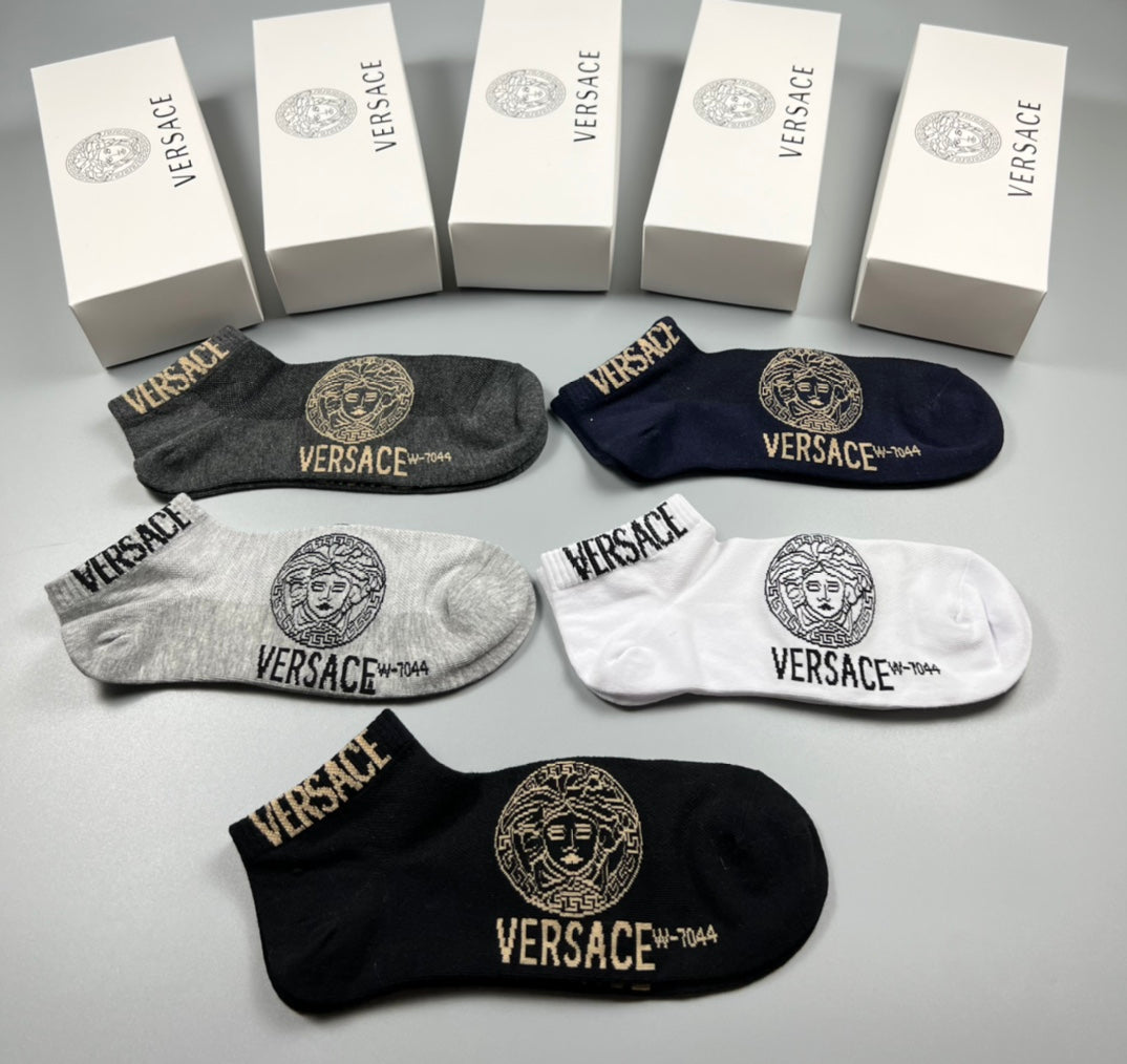 Versace large side medusa ankle socks - view 2