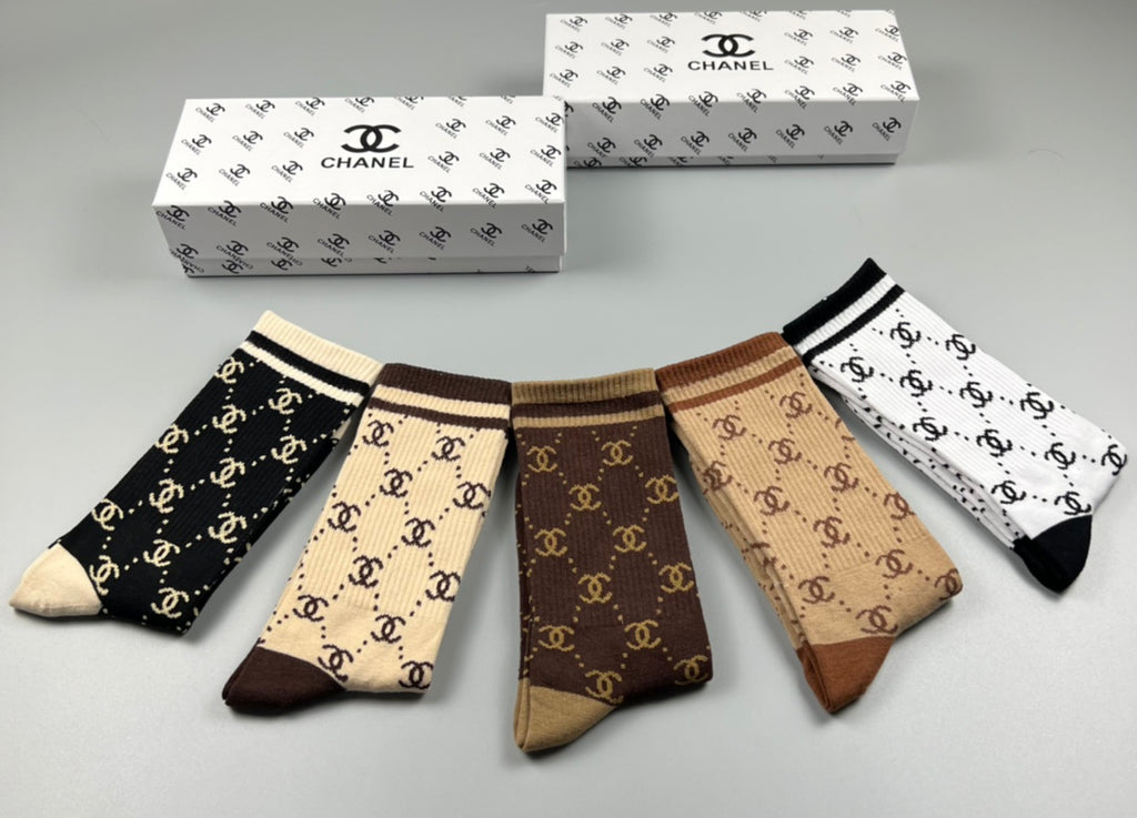 Chanel diamond emblem color assortment crew socks - view 6