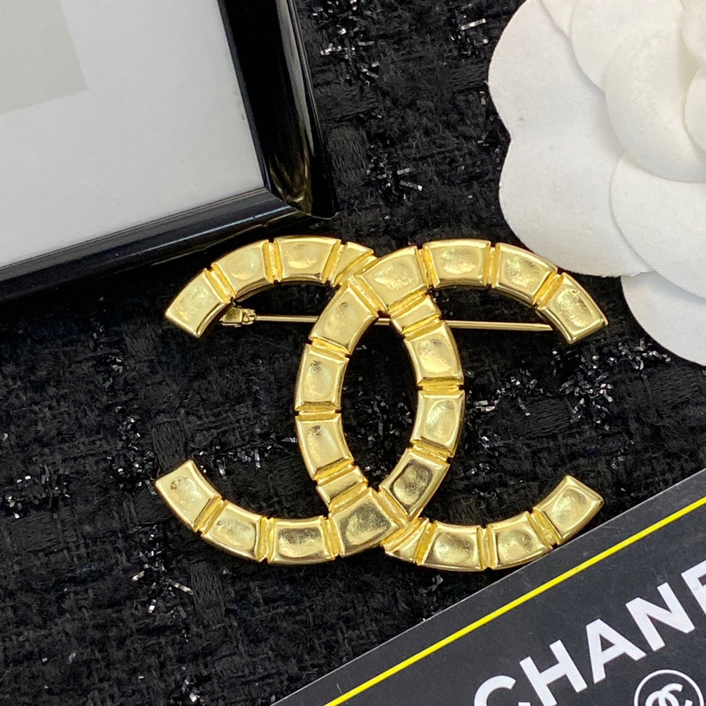 Chanel Interlocking C Brooch - album image 8