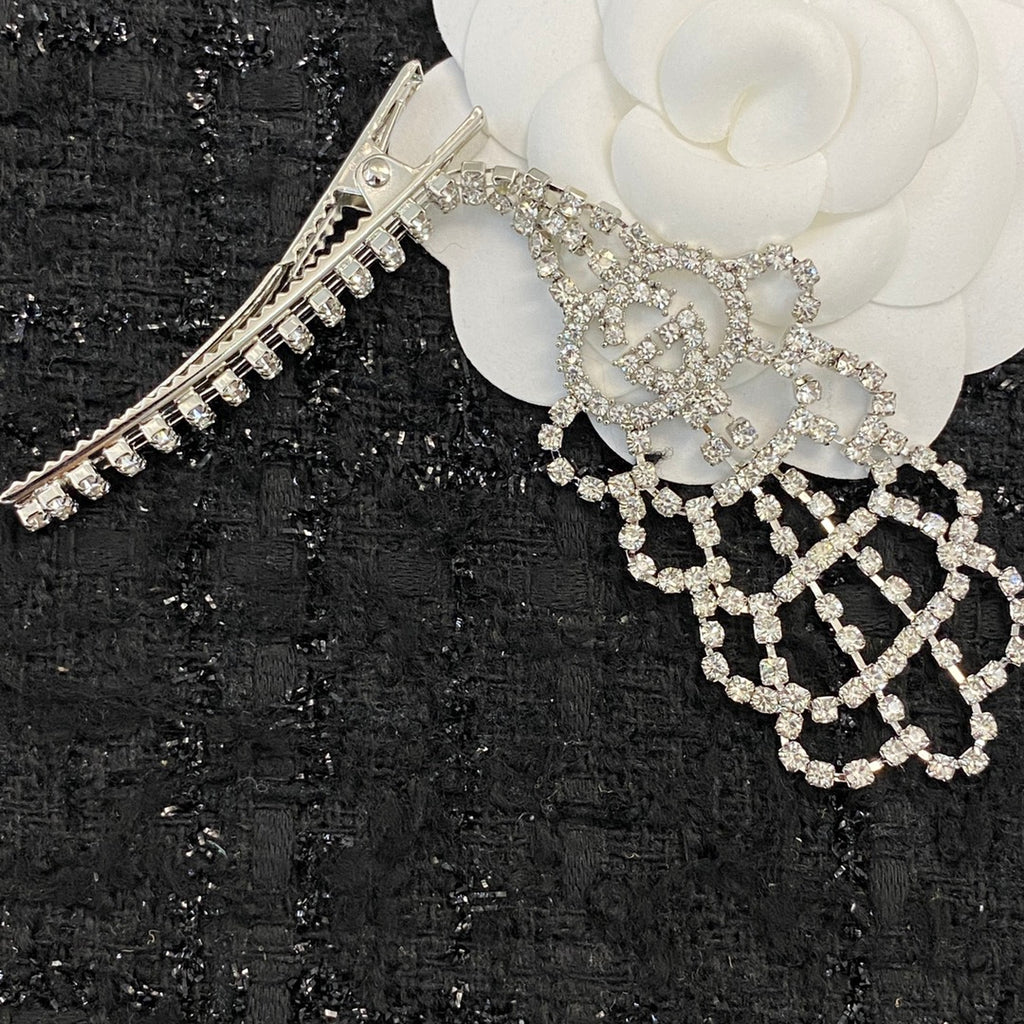 Gucci Crystal Letter Hair Barrette - album image 6