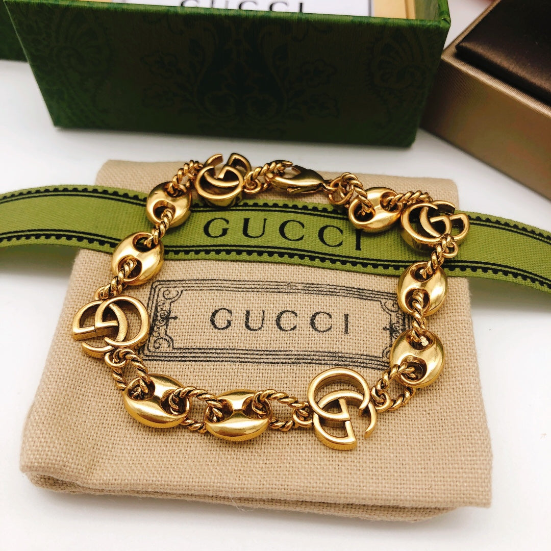 Gucci Interlocking G Bracelet - album image 4