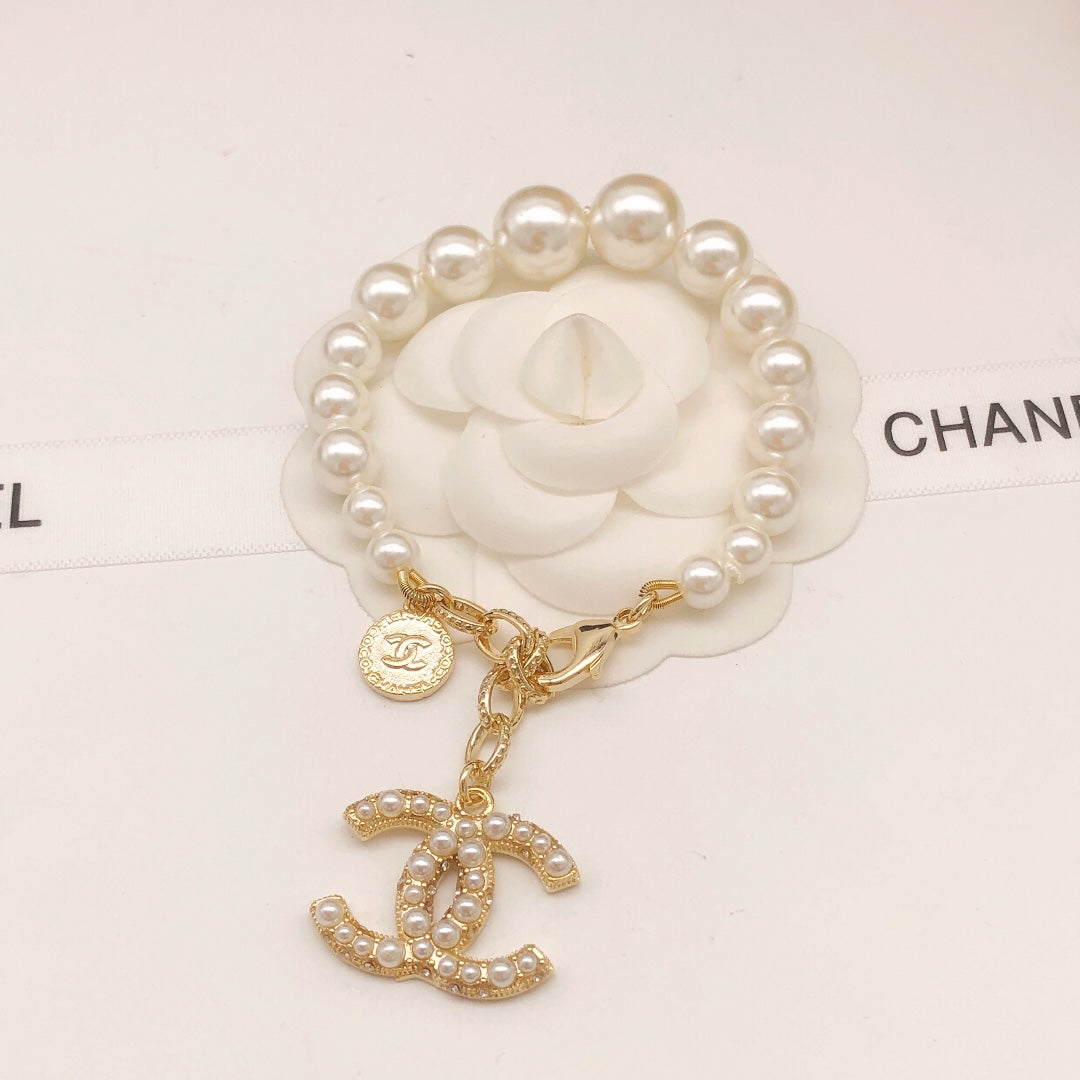 Chanel Interlocking C Pearl Bracelet - album image 1
