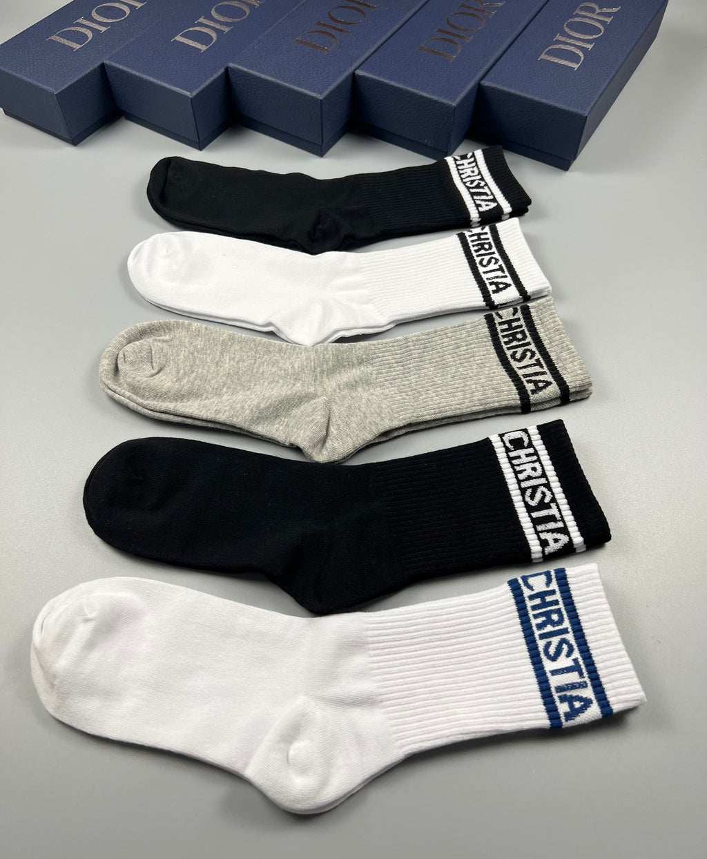 Dior cuff wordmark bands crew socks - view 9