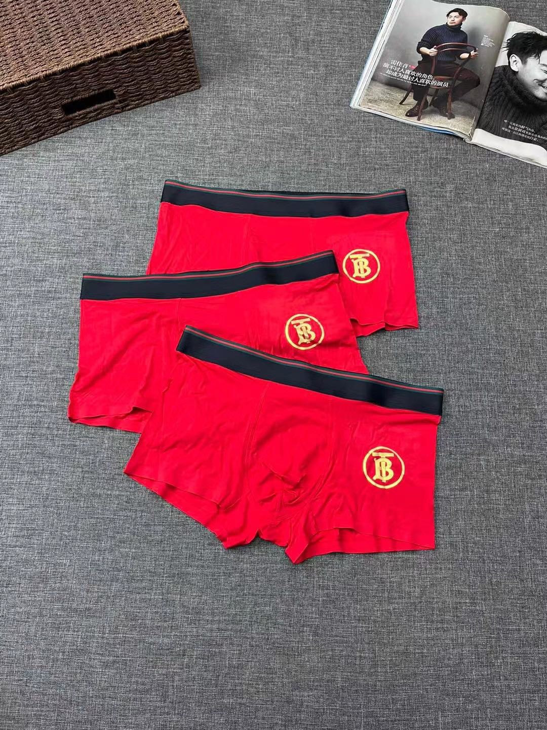 Burberry red circle tb black waist boxer briefs - view 1