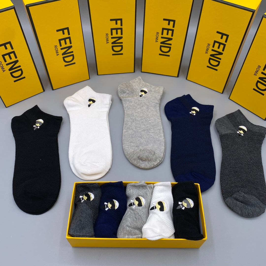 Fendi small portrait emblem ankle socks - view 8