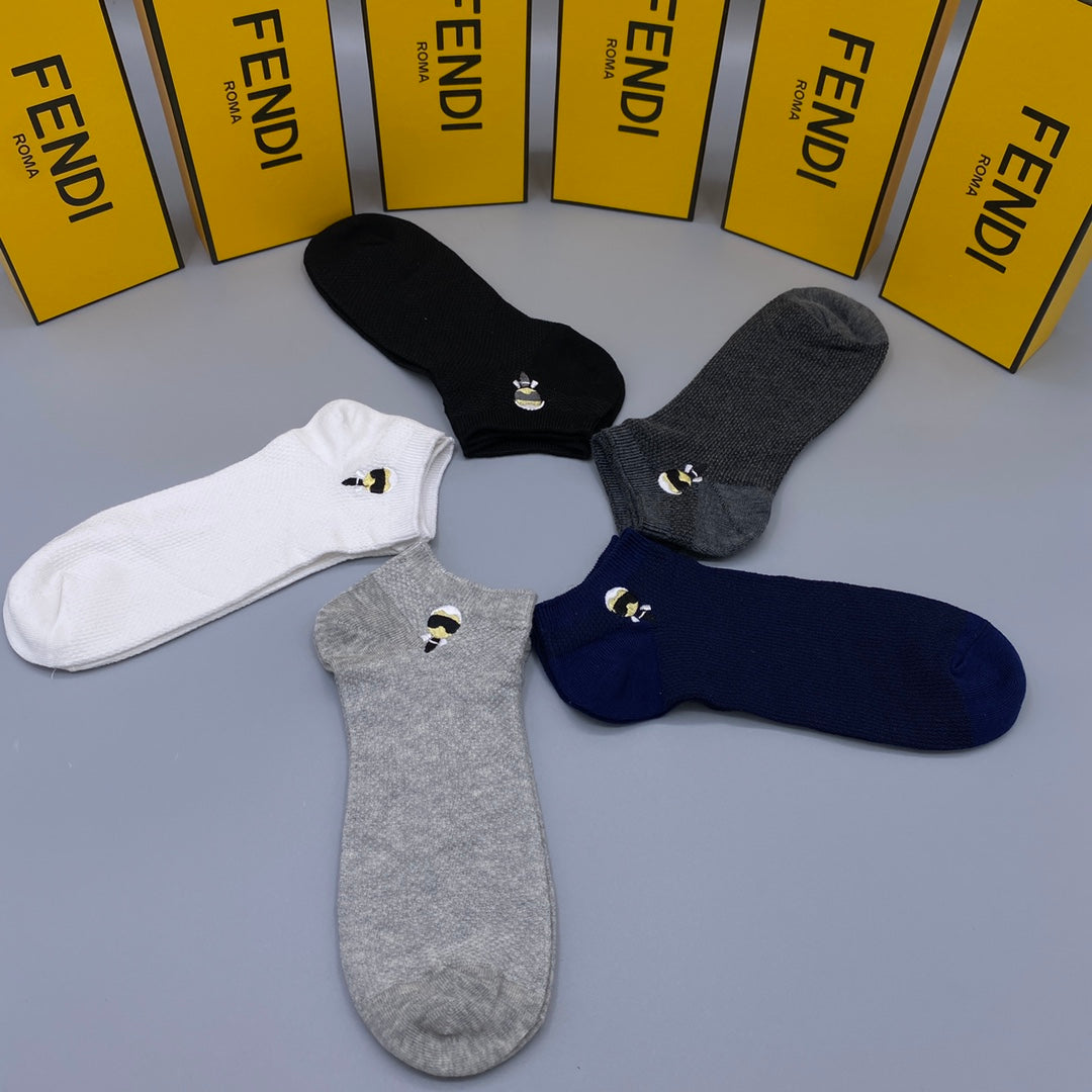 Fendi small portrait emblem ankle socks - view 9