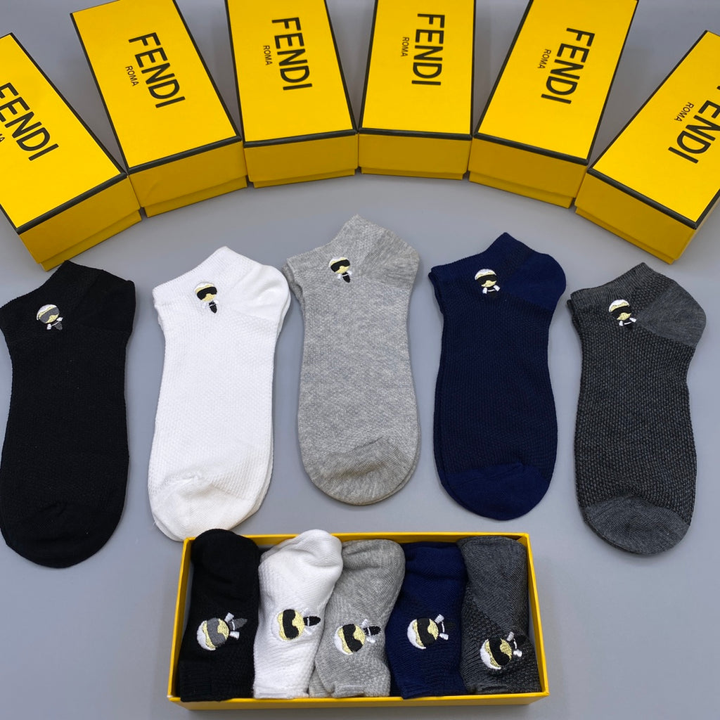 Fendi small portrait emblem ankle socks - view 2