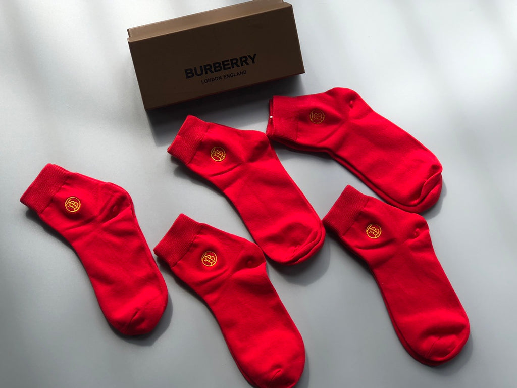 Burberry red circle tb crew socks - view 9