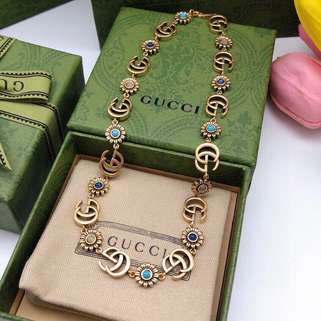 Gucci Flower Necklace - album image 2