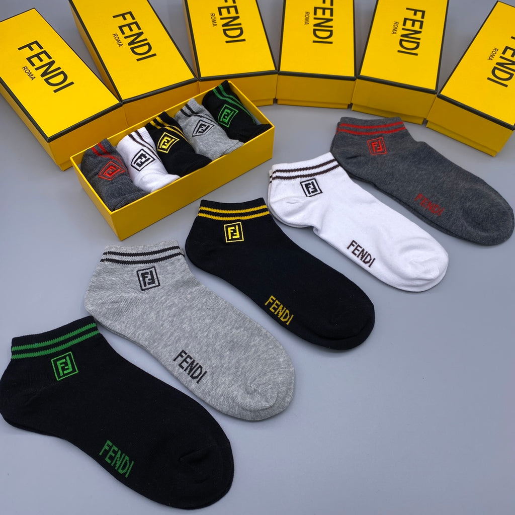 Fendi striped square emblem ankle socks - view 5