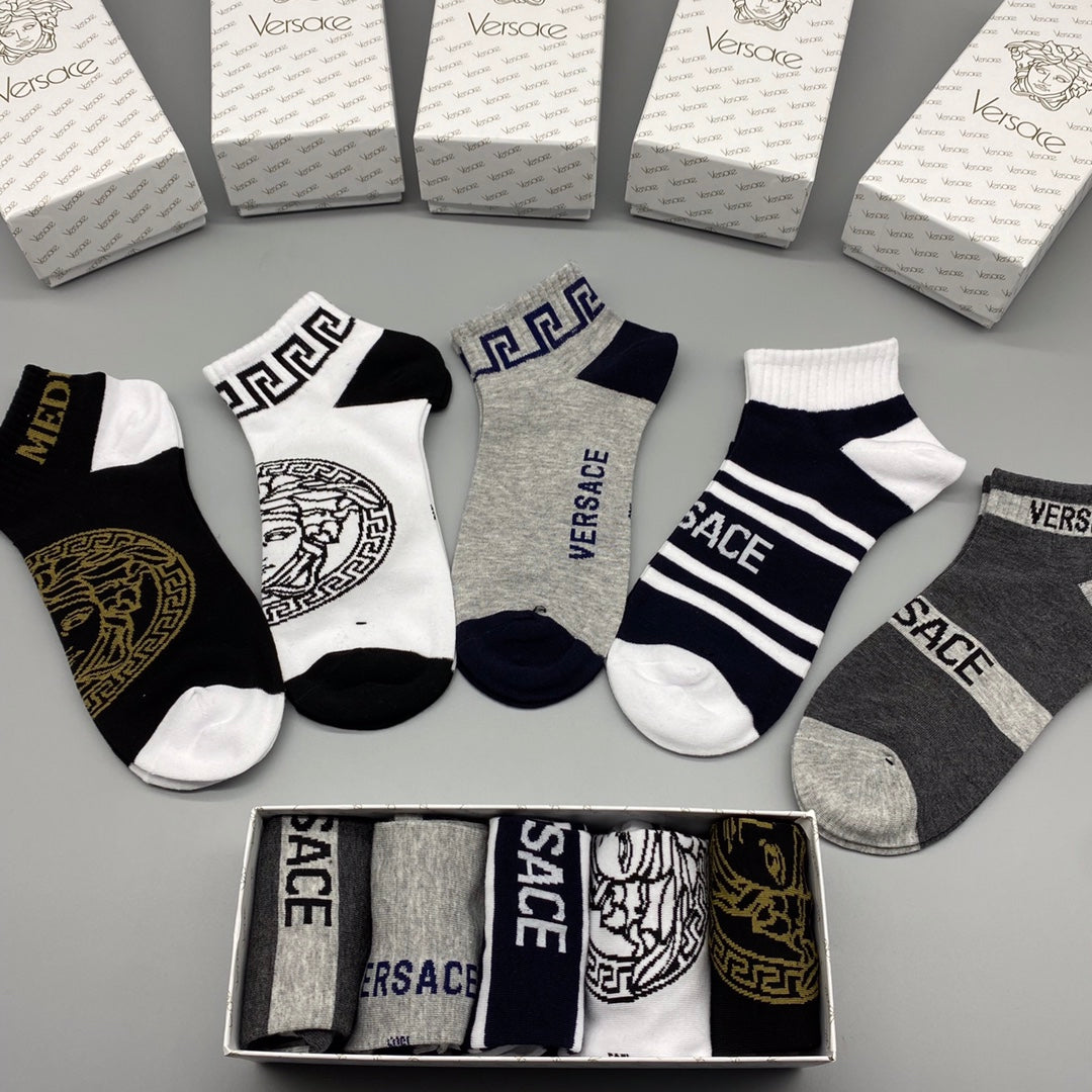 Versace bold stripe medusa ankle socks - view 2