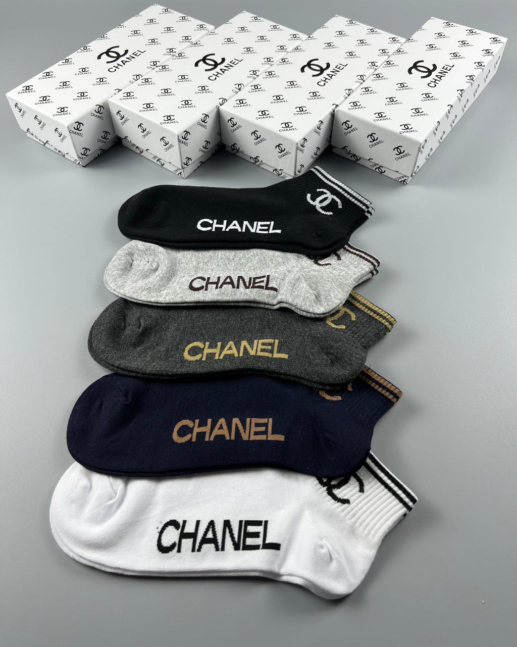 Chanel low cut contrast lettering ankle socks - view 7