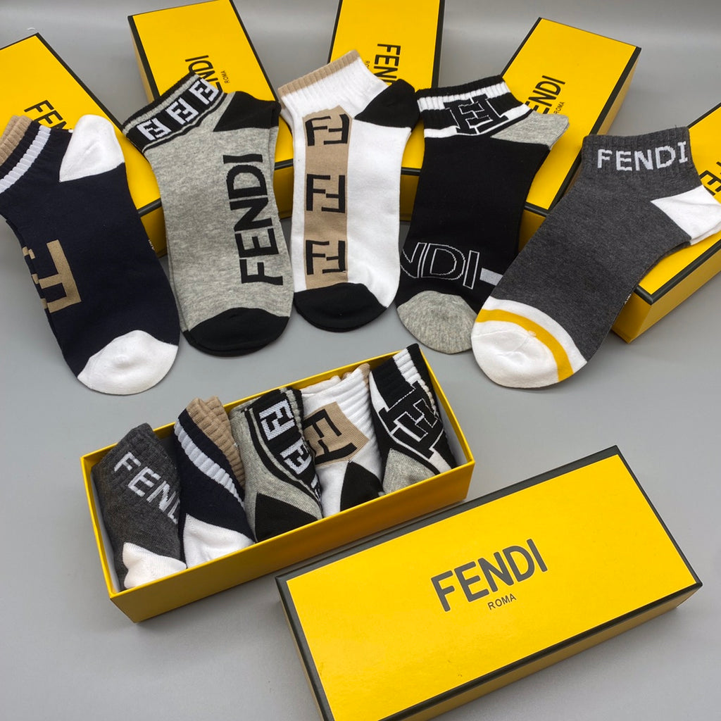 Fendi graphic wordmark mix ankle socks - view 5