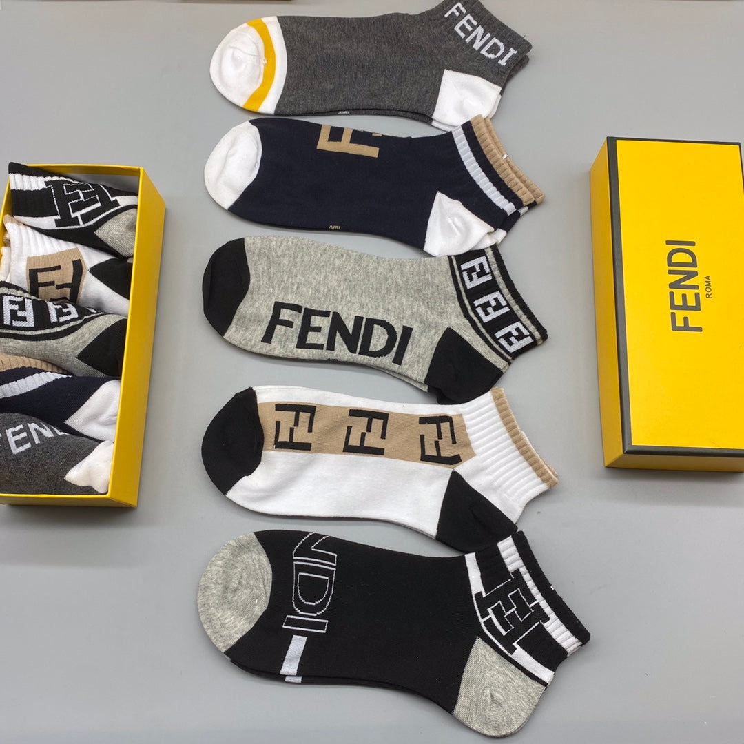 Fendi graphic wordmark mix ankle socks - view 6