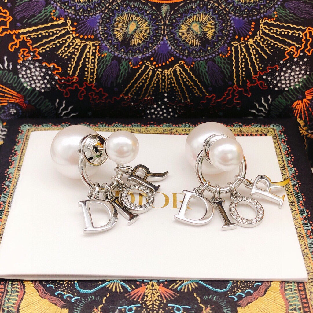 Dior Silver-Tone Letter Pearl-Look Earrings - product image 10