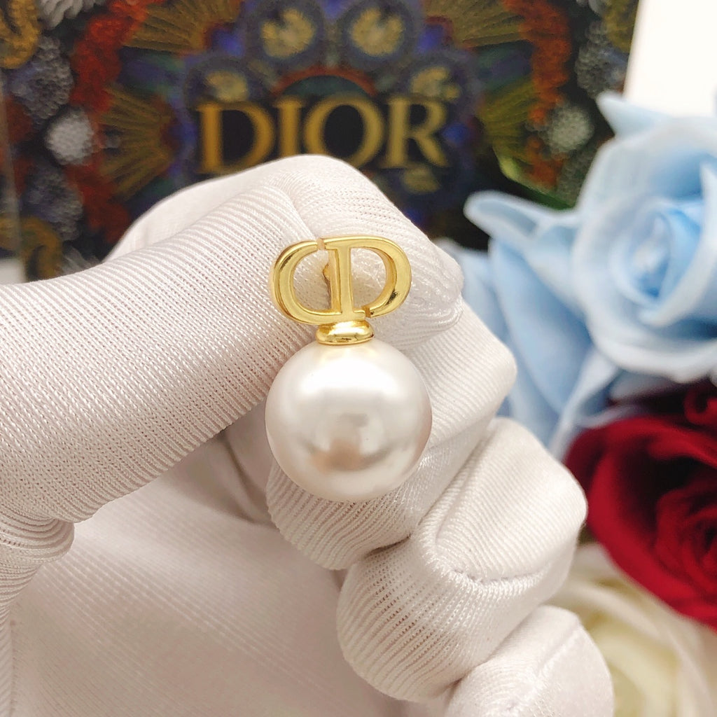 Dior CD Large Pearl-Look Drop Earrings - product image 6