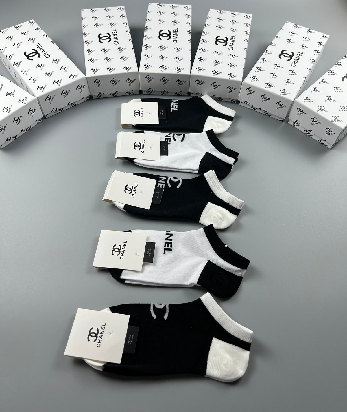 Chanel contrast heel lettering ankle socks - view 9