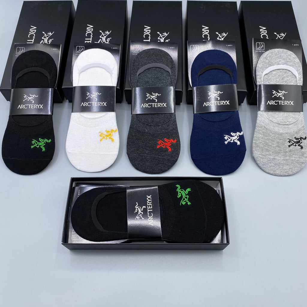 Arcteryx low cut bright bird accent ankle socks - view 1