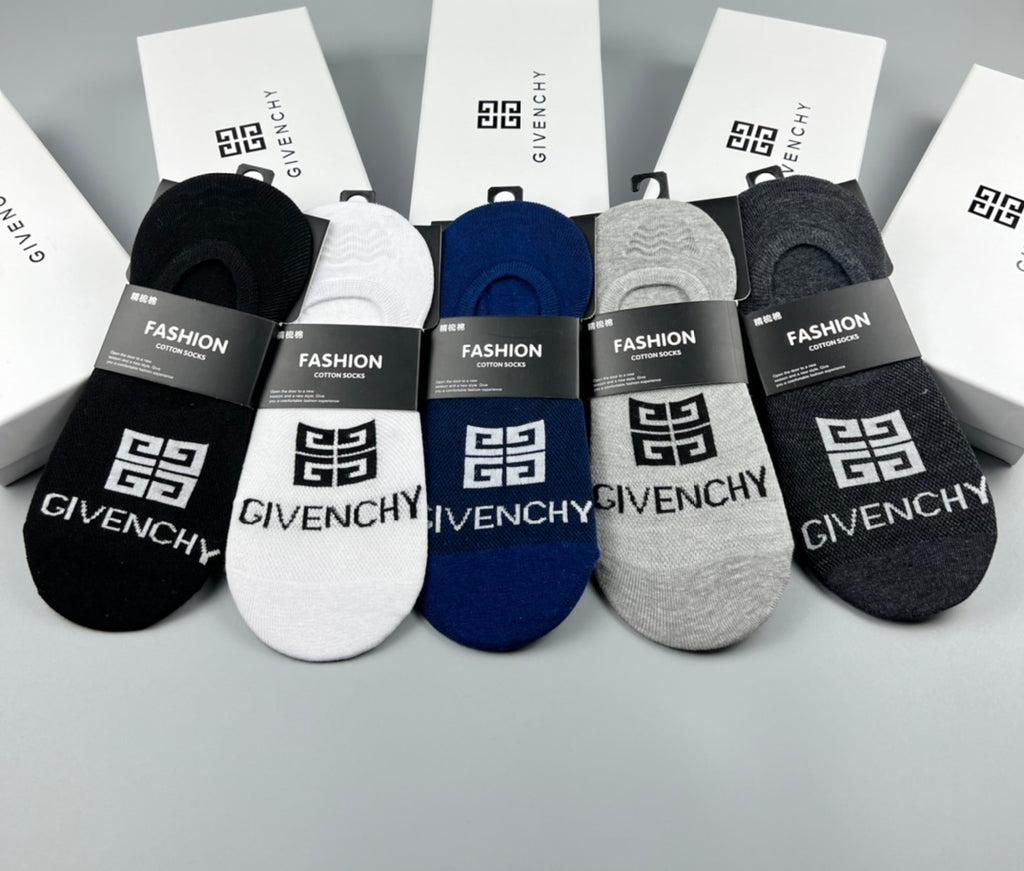 Givenchy bold letter low cut ankle socks - view 4