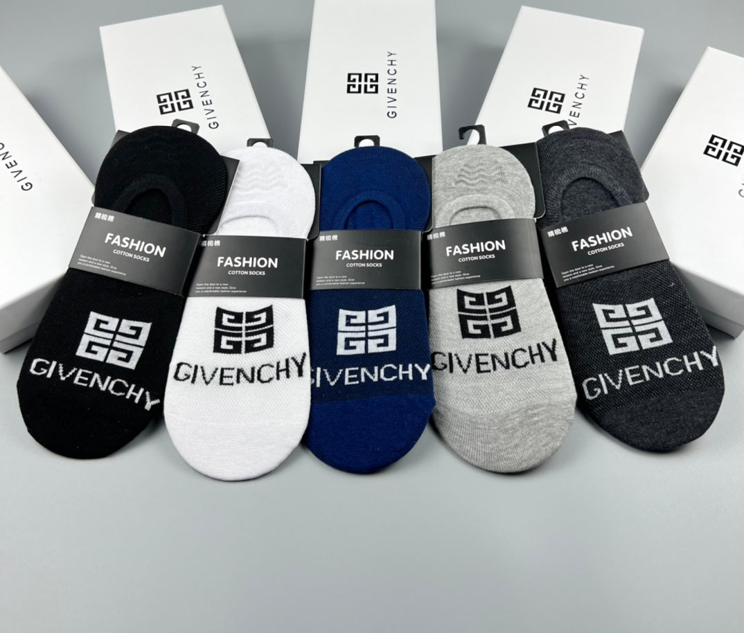 Givenchy bold letter low cut ankle socks - view 4
