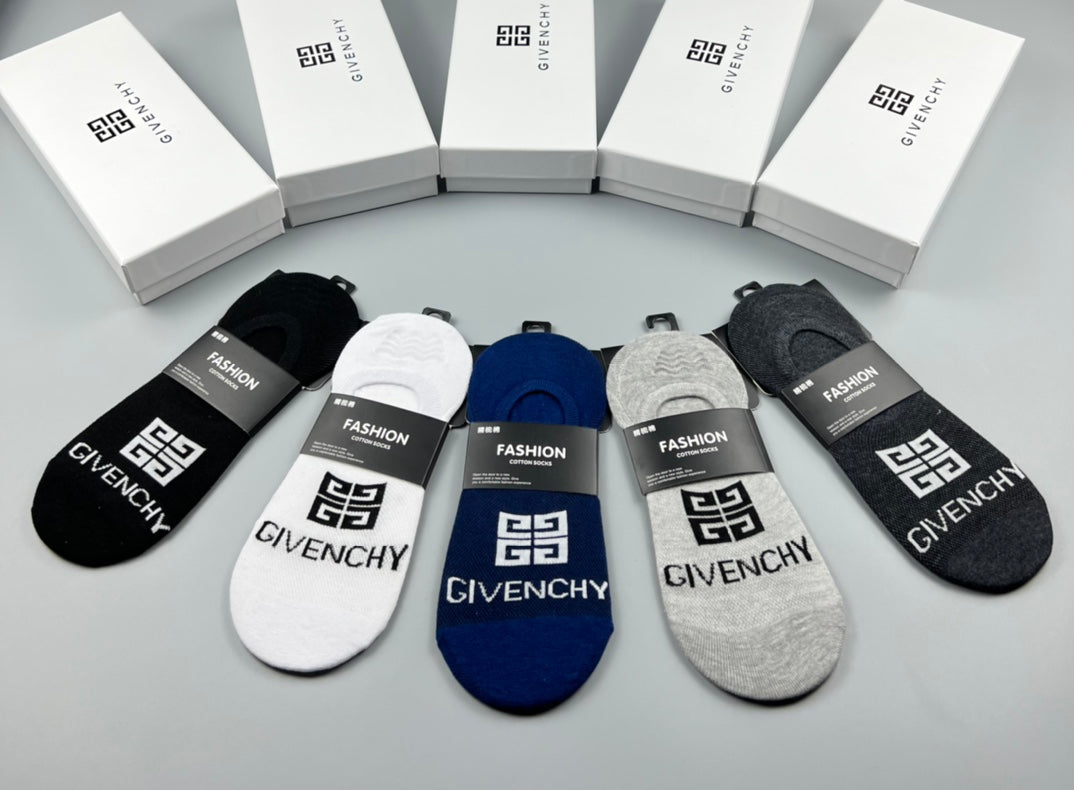 Givenchy bold letter low cut ankle socks - view 2