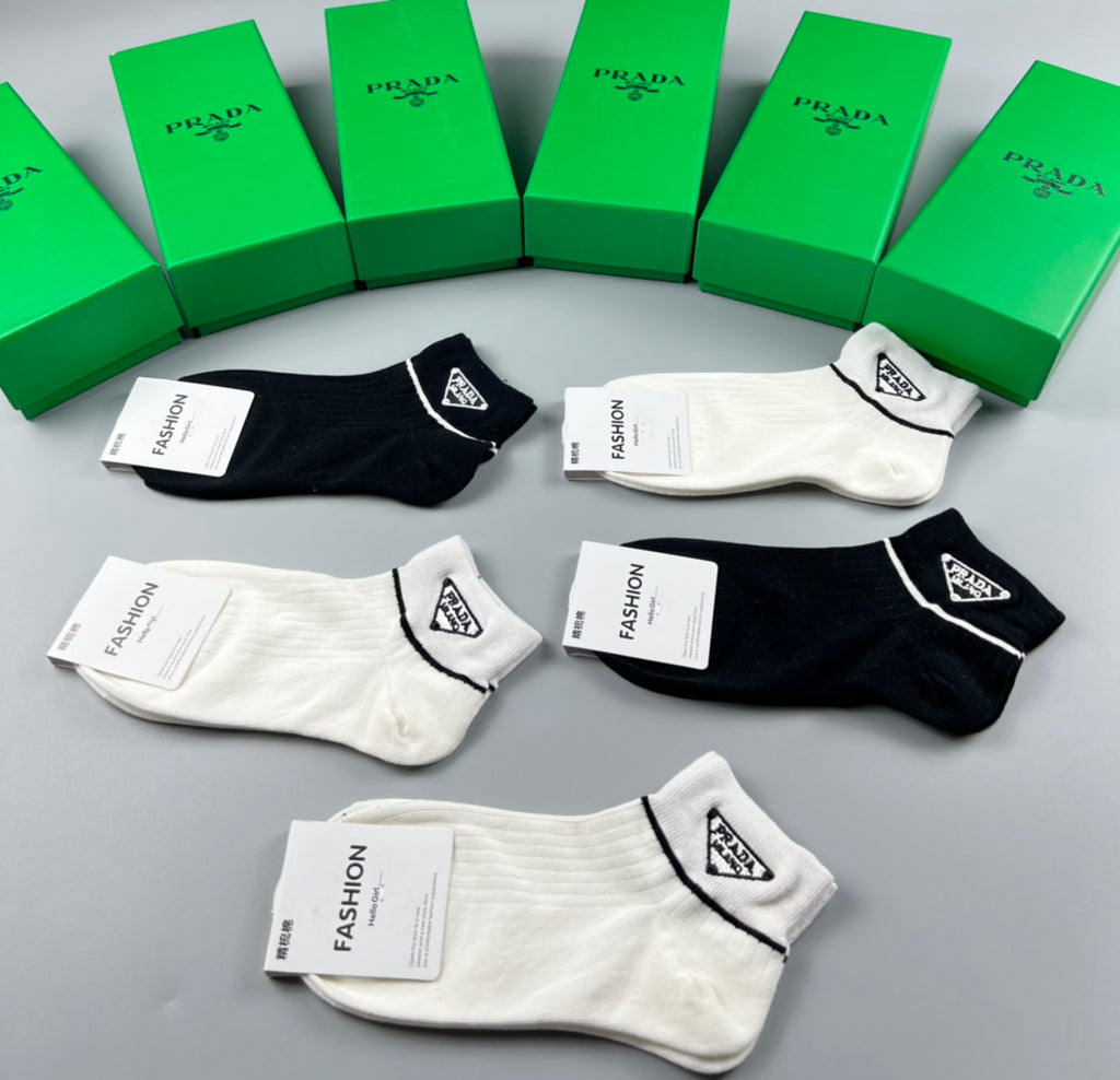Prada monochrome triangle ankle socks - view 6