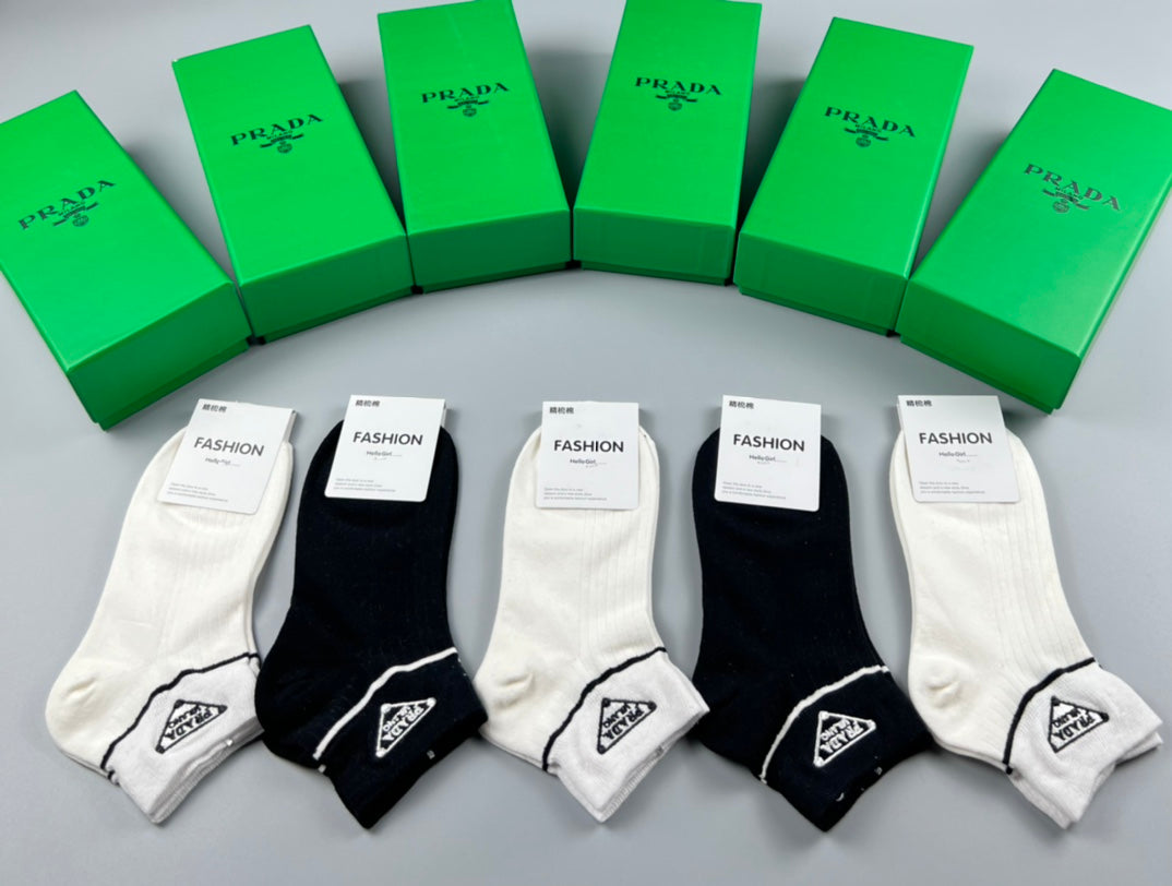 Prada monochrome triangle ankle socks - view 3