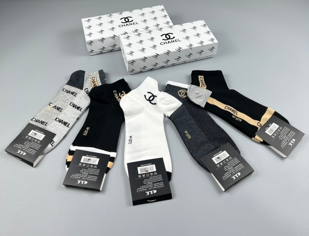 Chanel mixed lettering stripe ankle socks - view 6