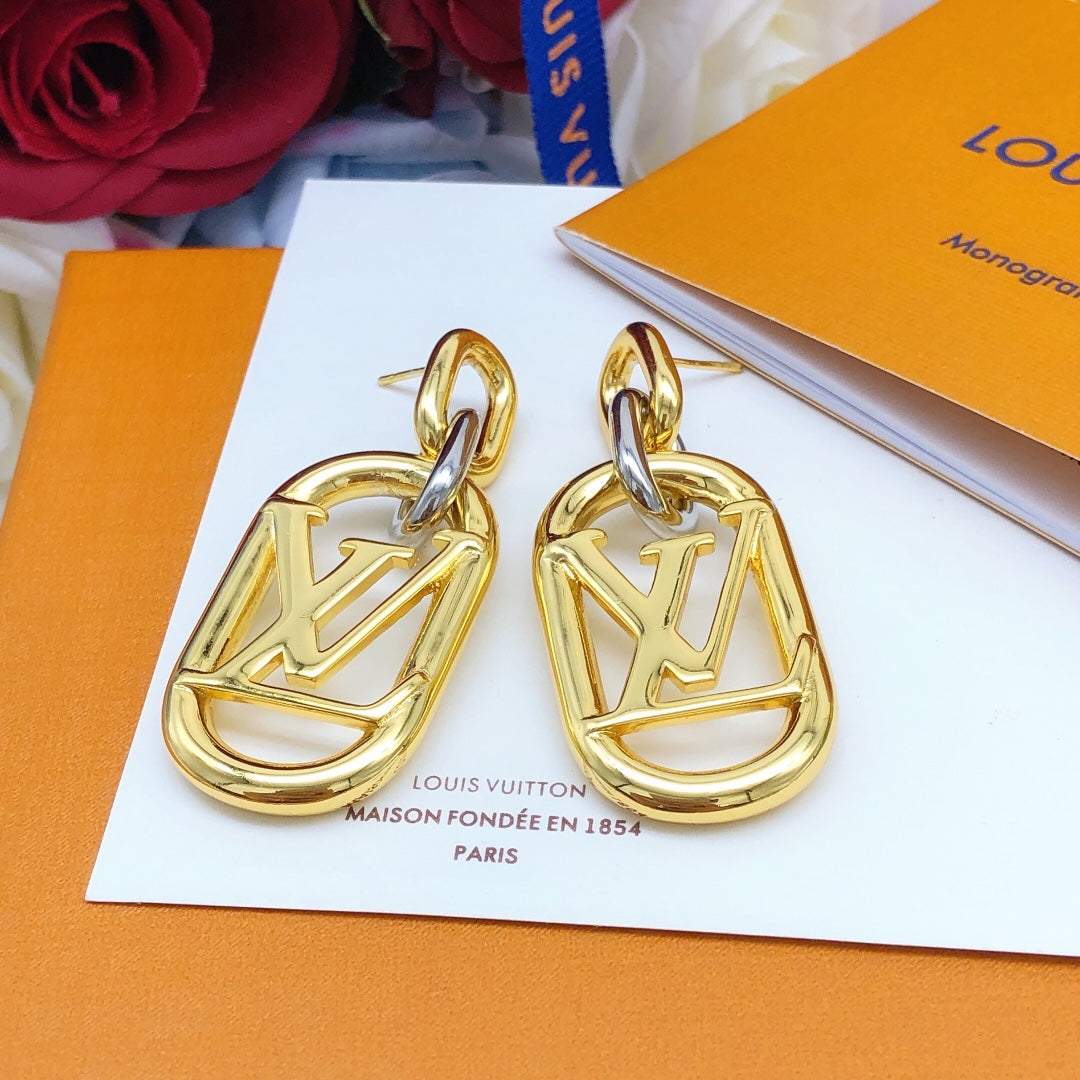 Louis Vuitton Two-Tone Tassel Polished Earrings - album image 3