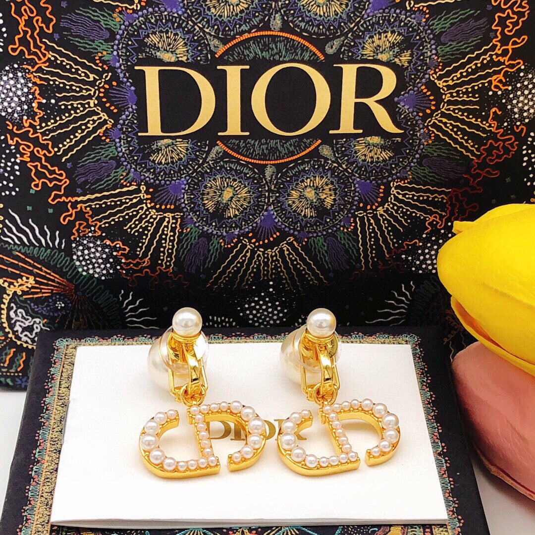 Dior Open Heart Pearl-Look Earrings - product image 4