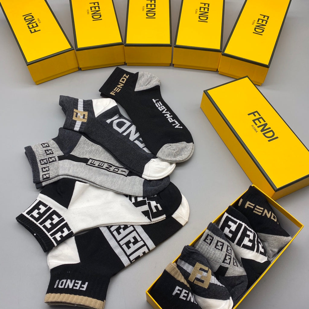 Fendi monochrome graphic mix ankle socks - view 3