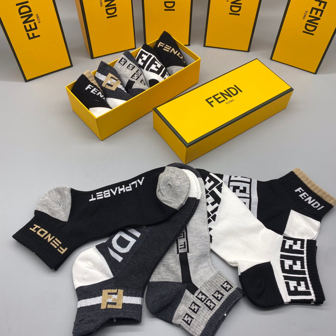 Fendi monochrome graphic mix ankle socks - view 4